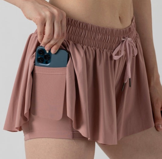 Dandy Active Flowy Shorts